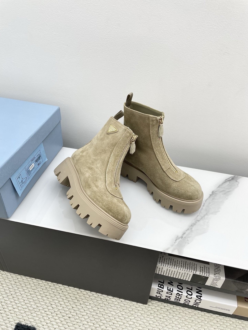 Pra*a boots